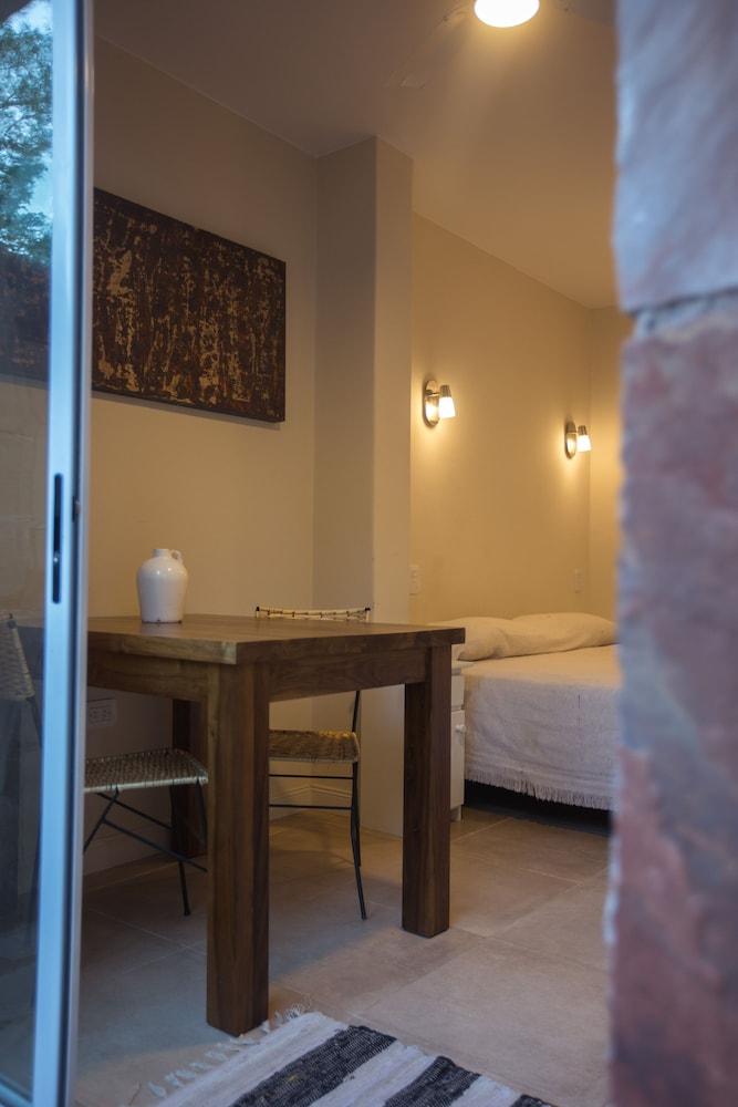 Bosque Divino Cabañas & Suites