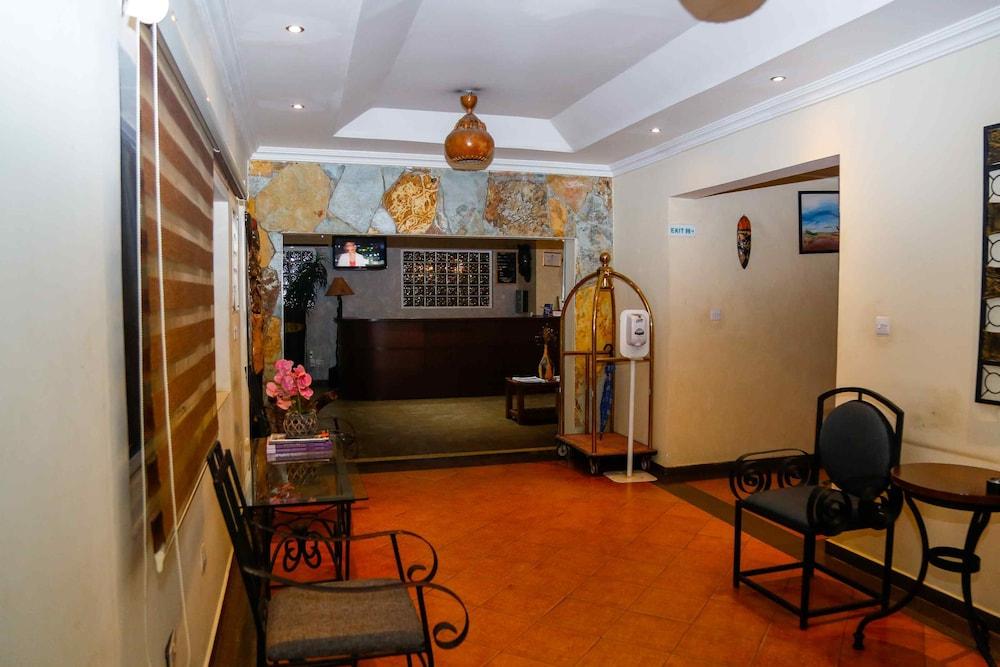 Midindi Hotel & Conference Center