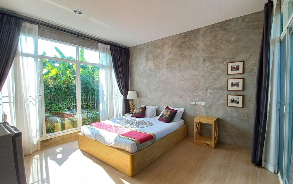 Flora Land Resort Chiang Mai