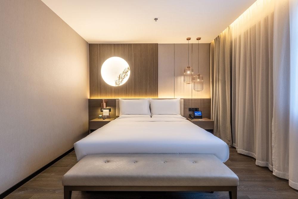 Xi 'an Orange Crystal Hotel