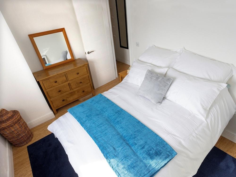 Bright House - Bracklesham Bay