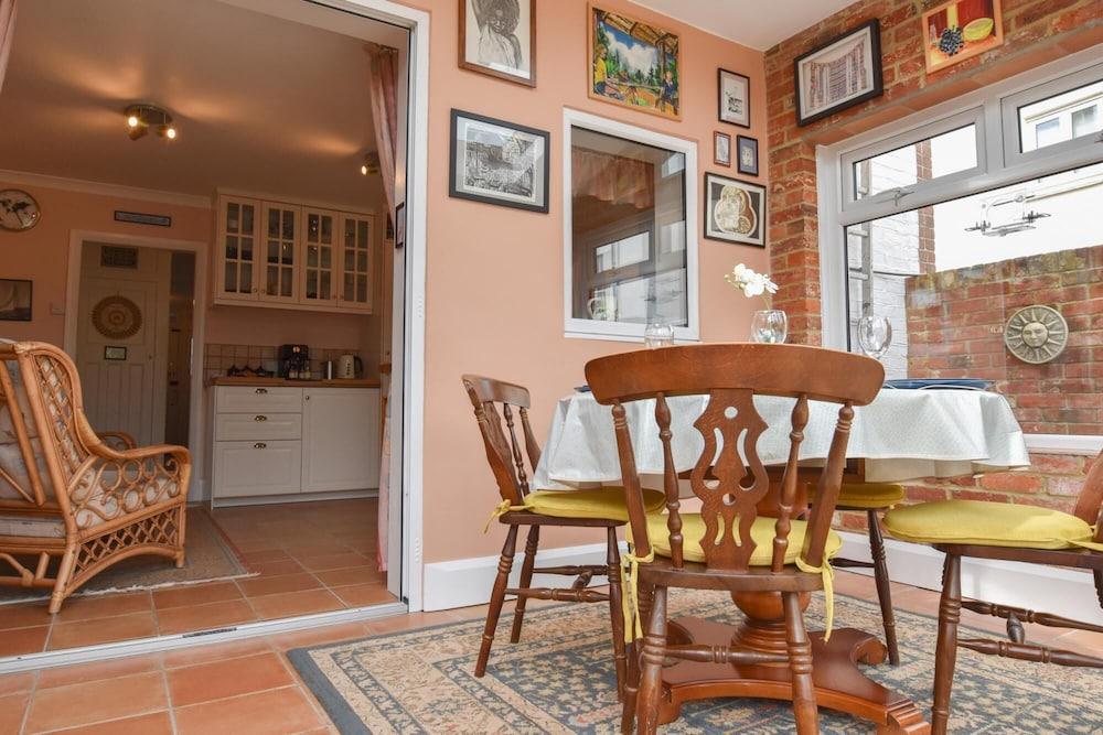 Anchor Down Close to the Beach Cafes and Restaurants