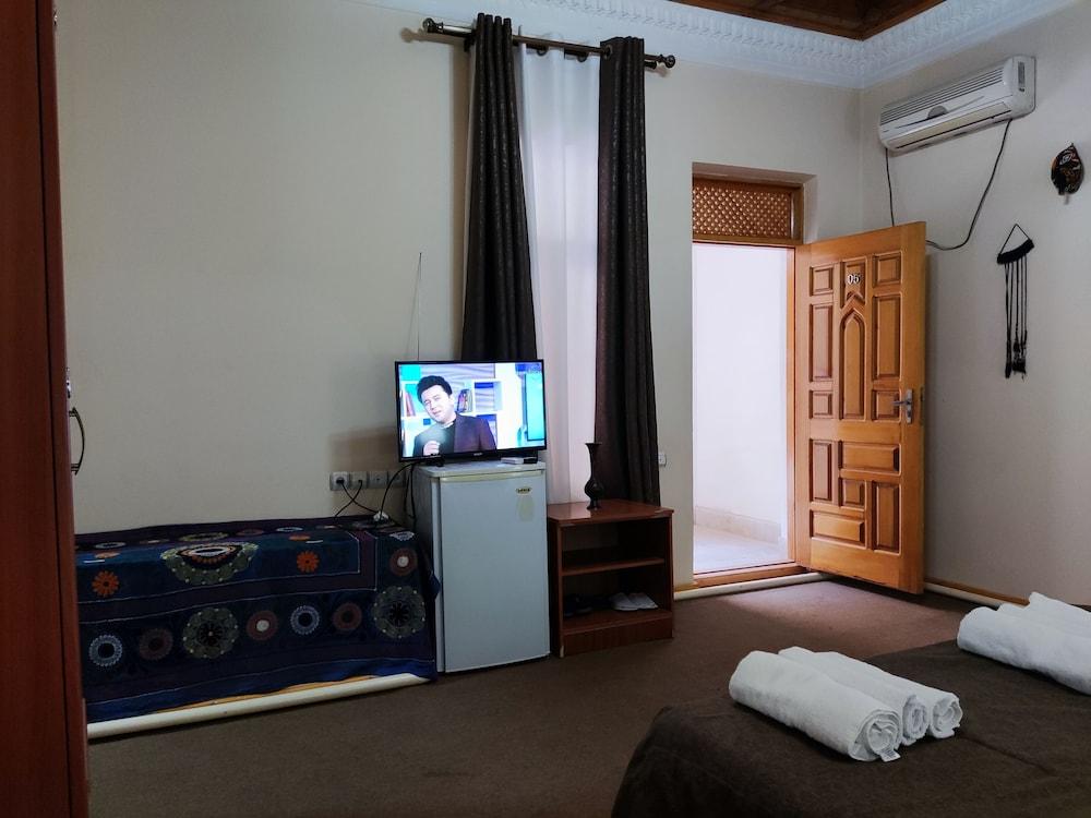 Ziyo-Baxsh Boutique Hotel