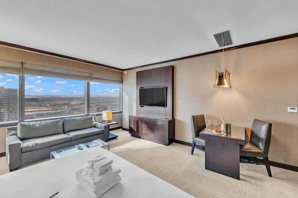 Gorgeous Suites Vdara