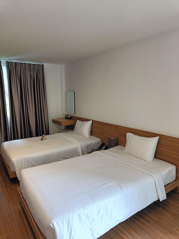 Palace Long Hai Resort