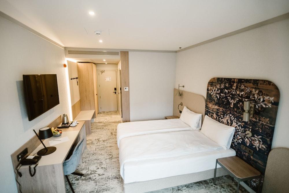 Mercure Sibiu Arsenal