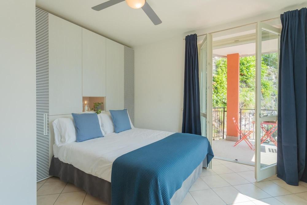 Blue Bliss Apartment