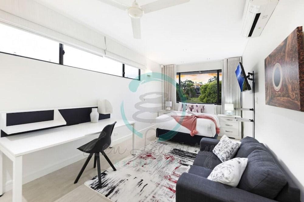 ZENLUX INFINITY - 4BR with Private Pool