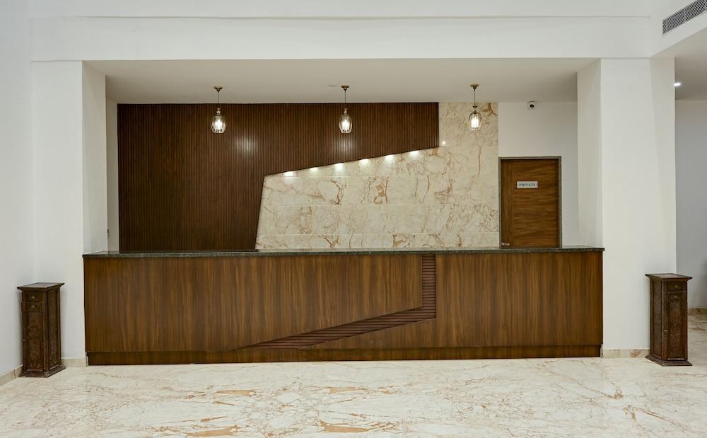 Red Tullip MD Valley Resort and Spa