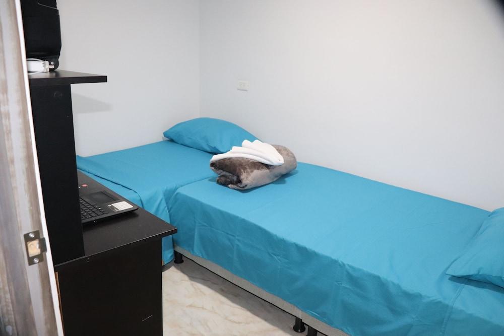 Apartahotel Tia Inés