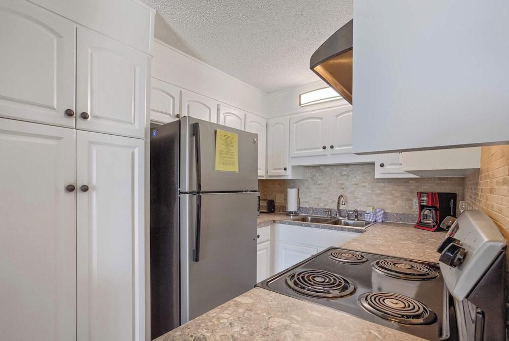 Sunrise . . . Sunset Full Ocean Views!