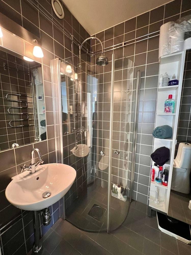 Great 1 Bedroom Flat in Solna