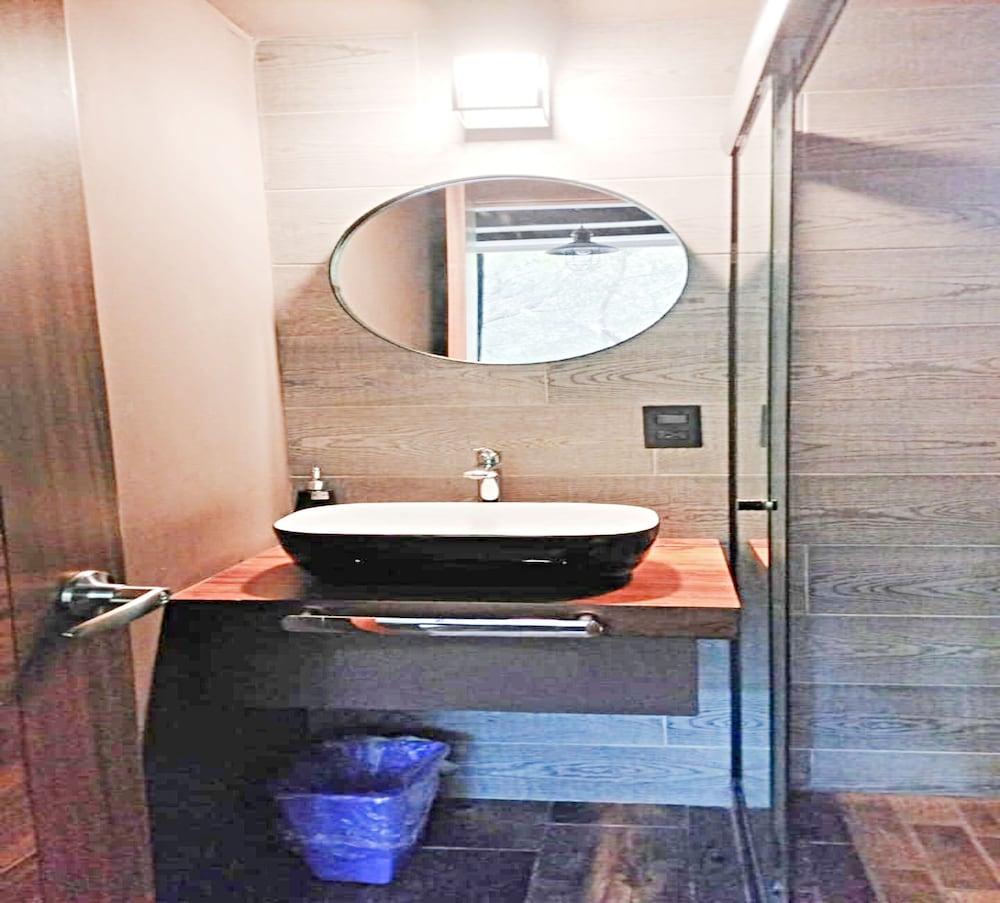 Loft Tree House 1 by Kivoya