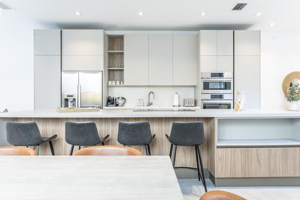 The Modernista 1 - Luxury Villa With Private Pool