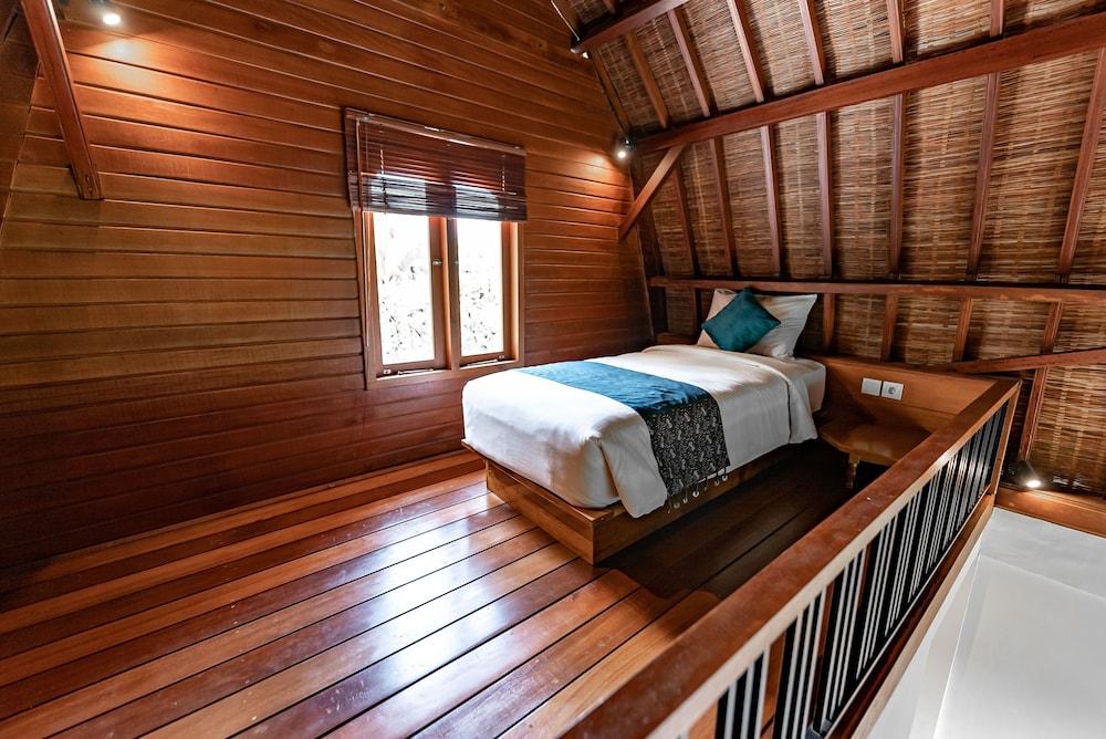 Gunung Merta Bungalows