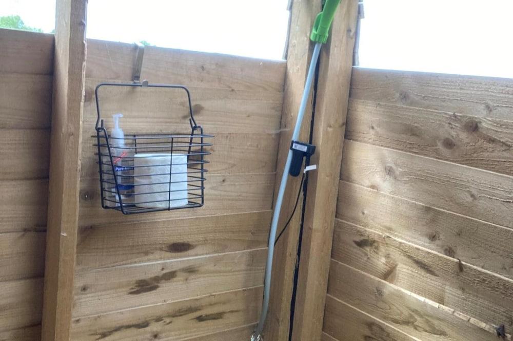 1br-sleeps2-field View-parking-cabin Experience