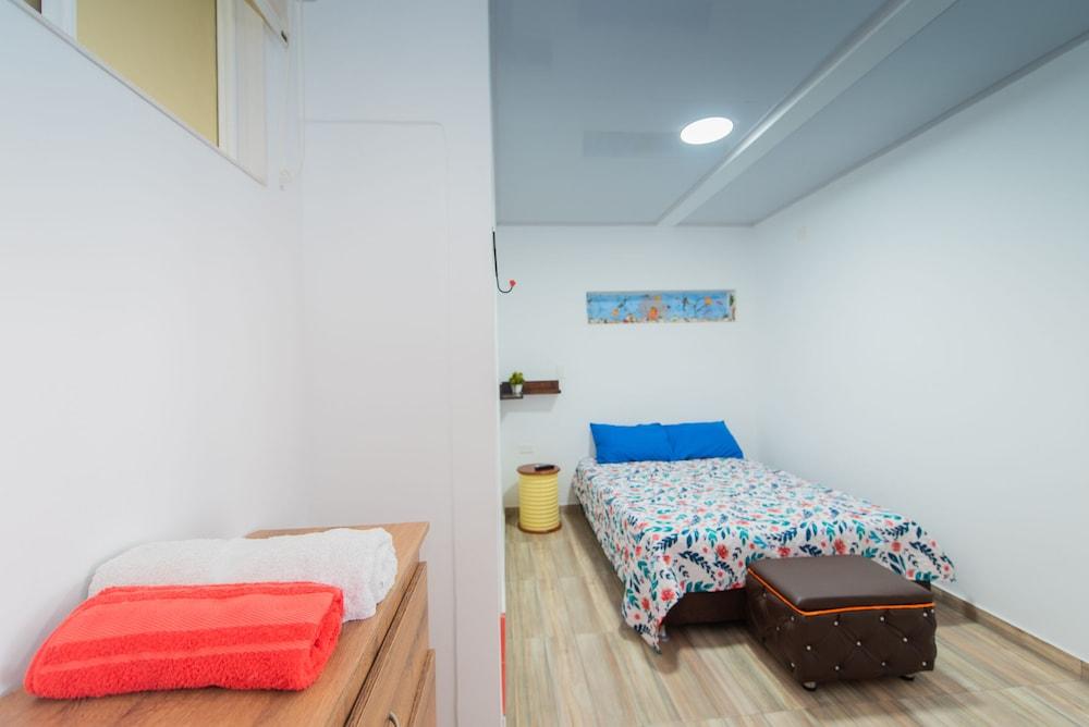 APARTAMENTOS TURISTICOS EL CONQUISTADOR