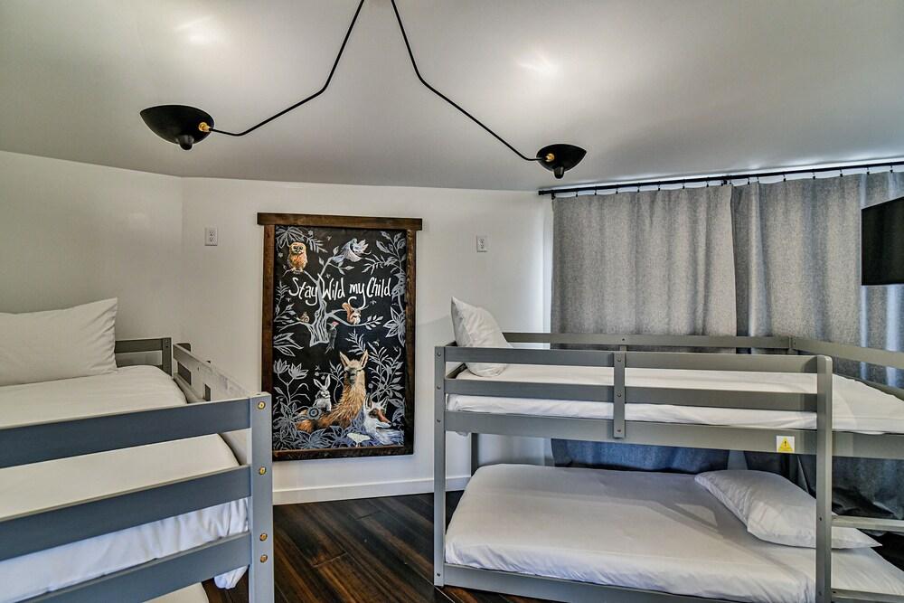 La Maison Mirch - Luxe Design Retreat