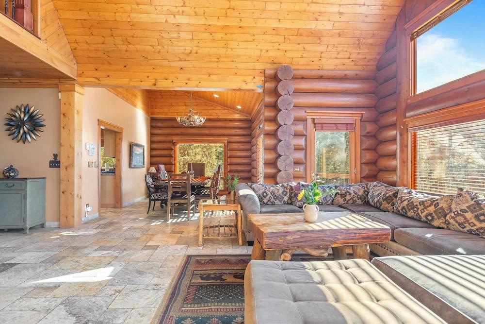 Eagle Ridge Retreat by Avantstay Gorgeous Big Bear Cabin w/ Views