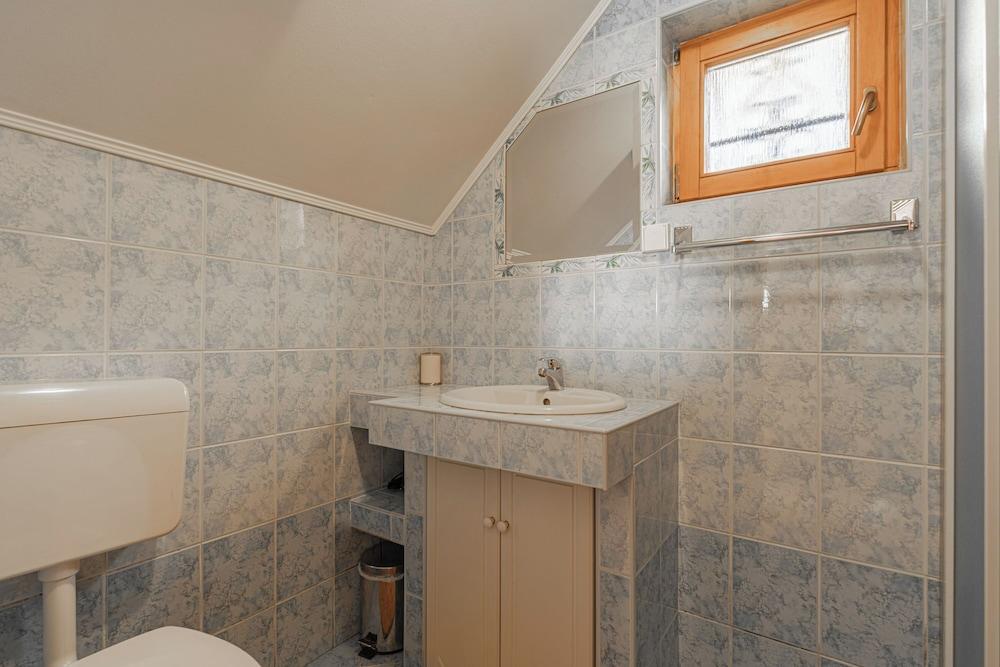 Vineyard Cottages Rataj