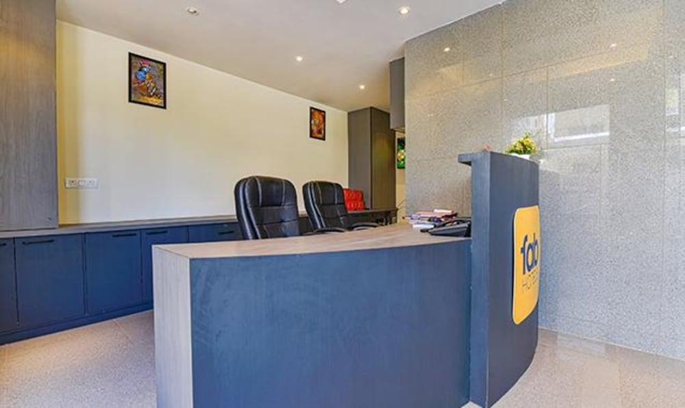 Fabhotel Prime Pink City Park