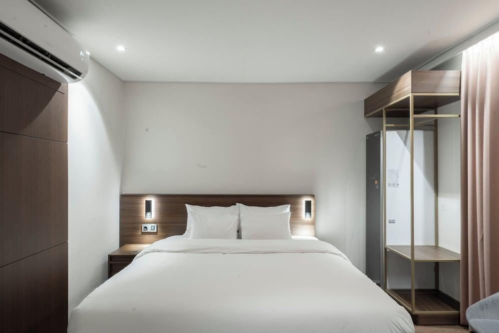 Cloudin Hotel Mokpo Peace Square branch