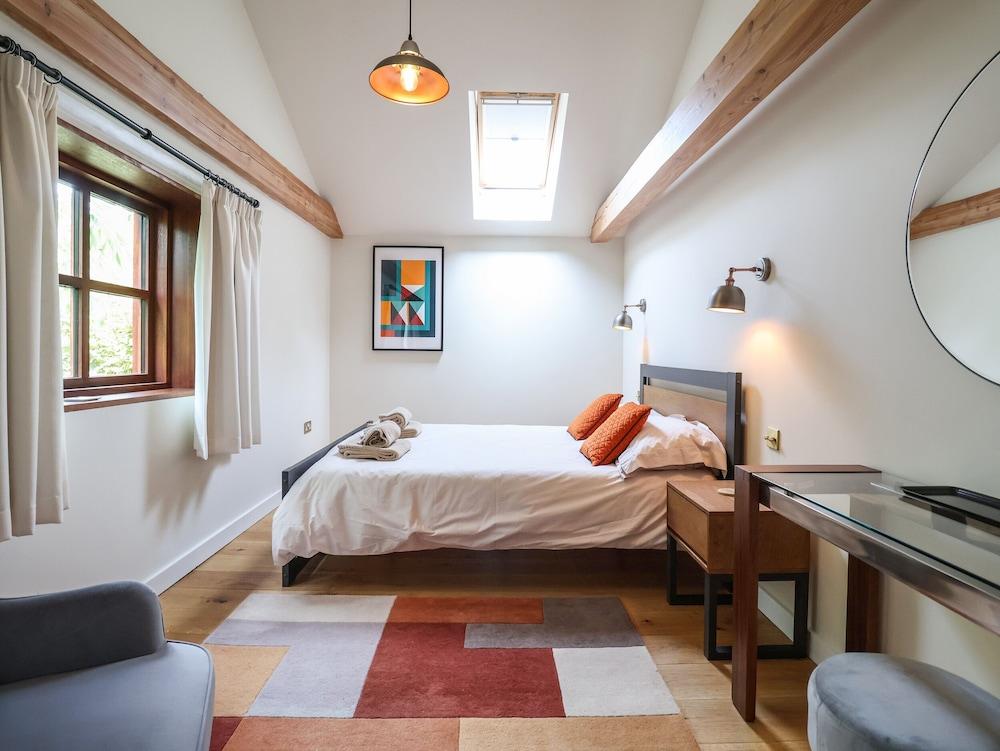 The Cart Lodge at Grove Barn