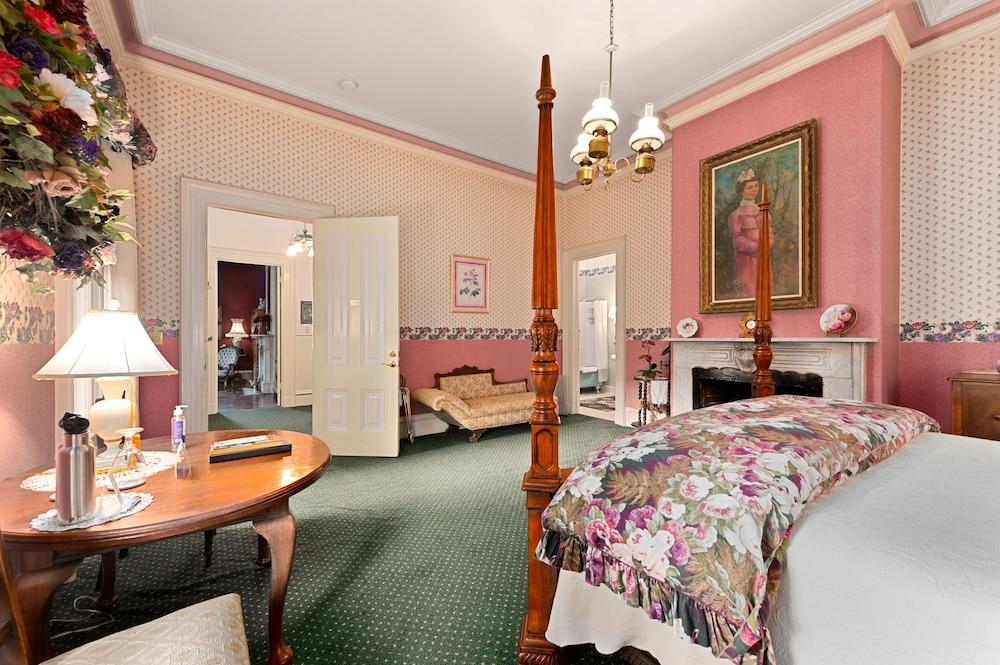 The Gables Wine Country Inn