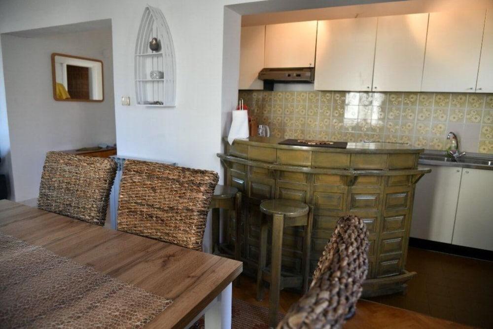 Val - 300 m to the Beach - A2