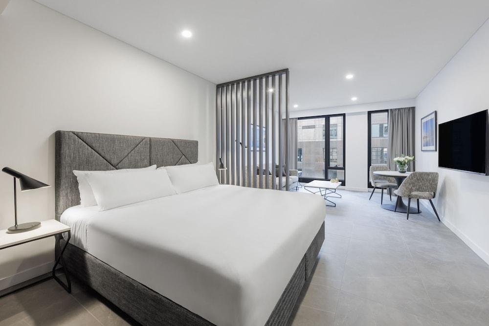 Meriton Suites Melbourne