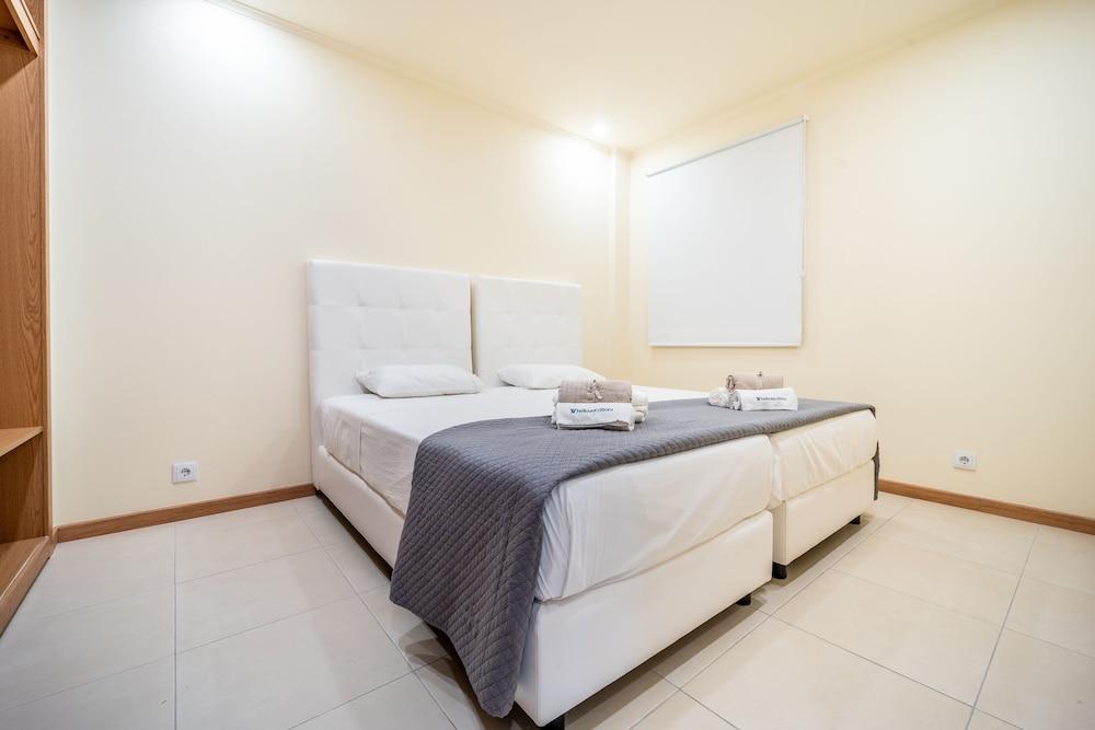 Mourabel Apartment - S by Hellovacations