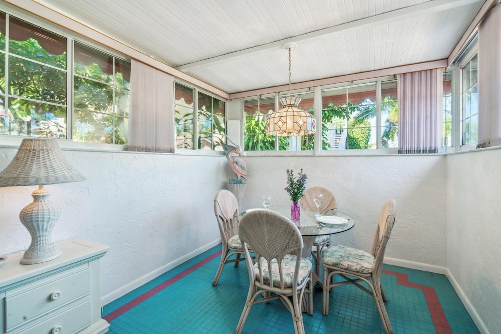 Banyan House Vacation Rentals