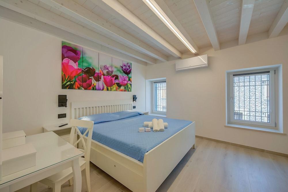 Tulipano Apt - Palazzo Palermo 1817