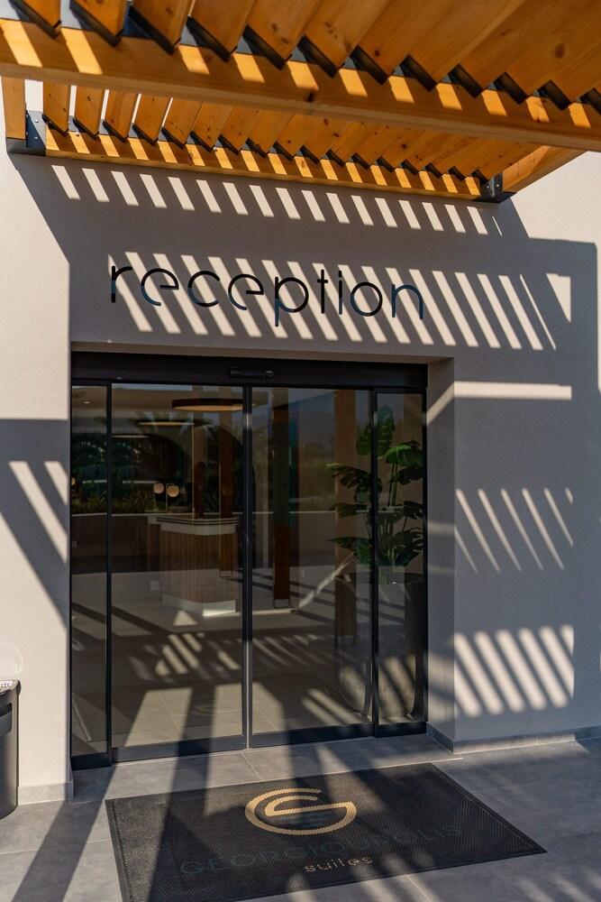 Georgioupolis Suites