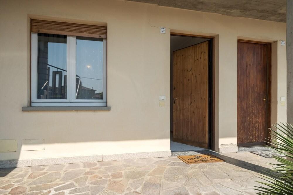 Interno 2 in Iseo With 1 Bedrooms and 1 Bathrooms