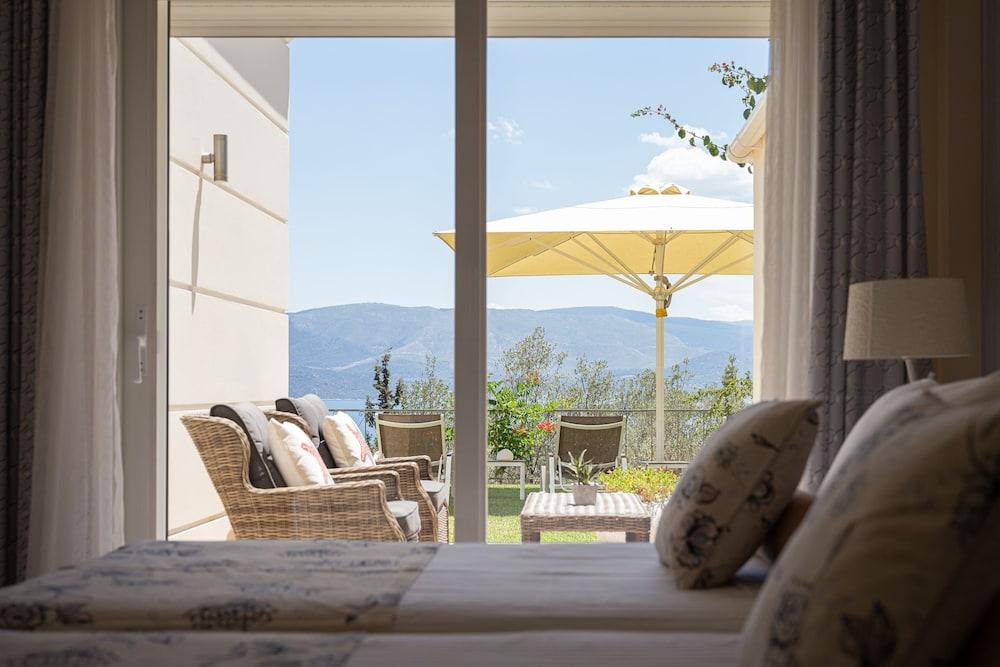 Villa Fantasia Isthmia