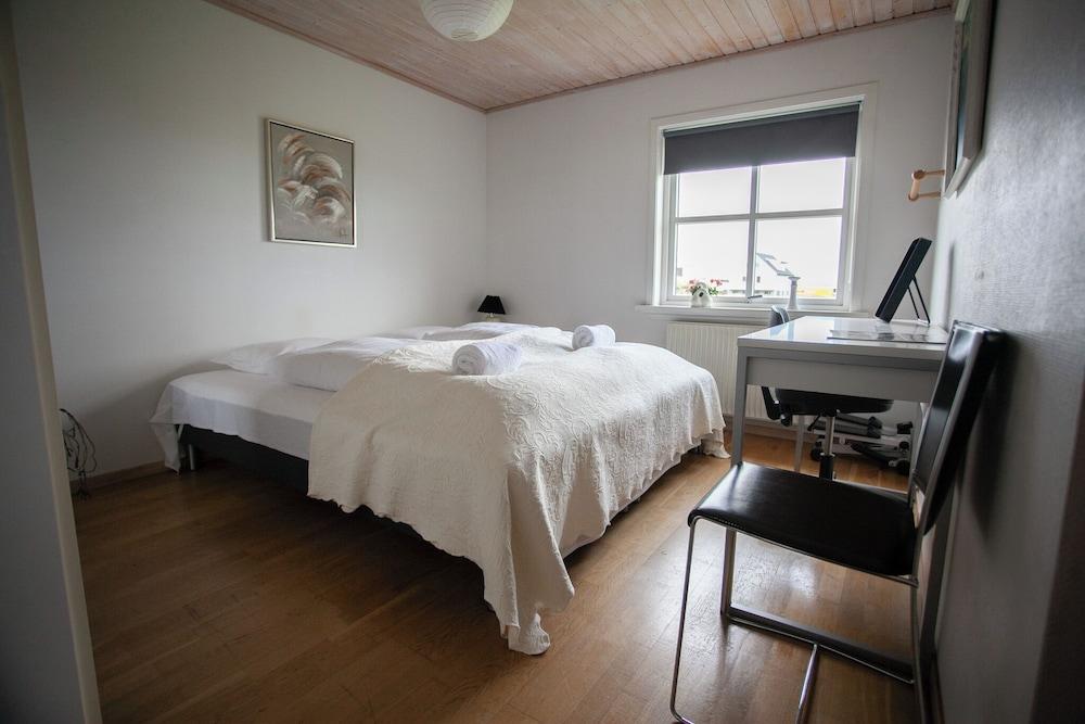 4 Br House / Capital / Cheerful /Nature