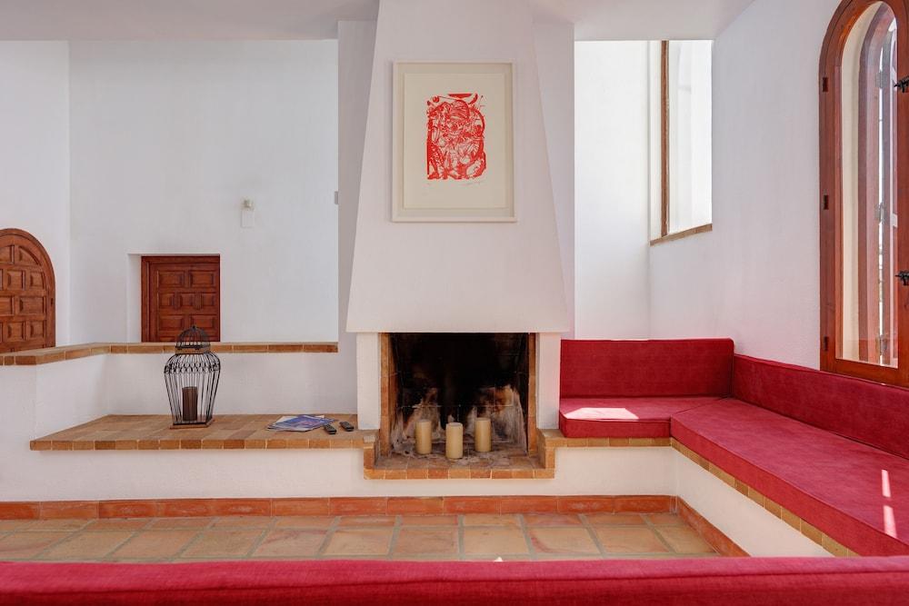 Villa Levante Montiboli by Buccara