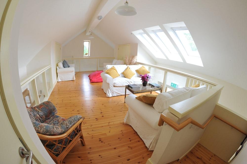 Blackstairs Shepherds Huts