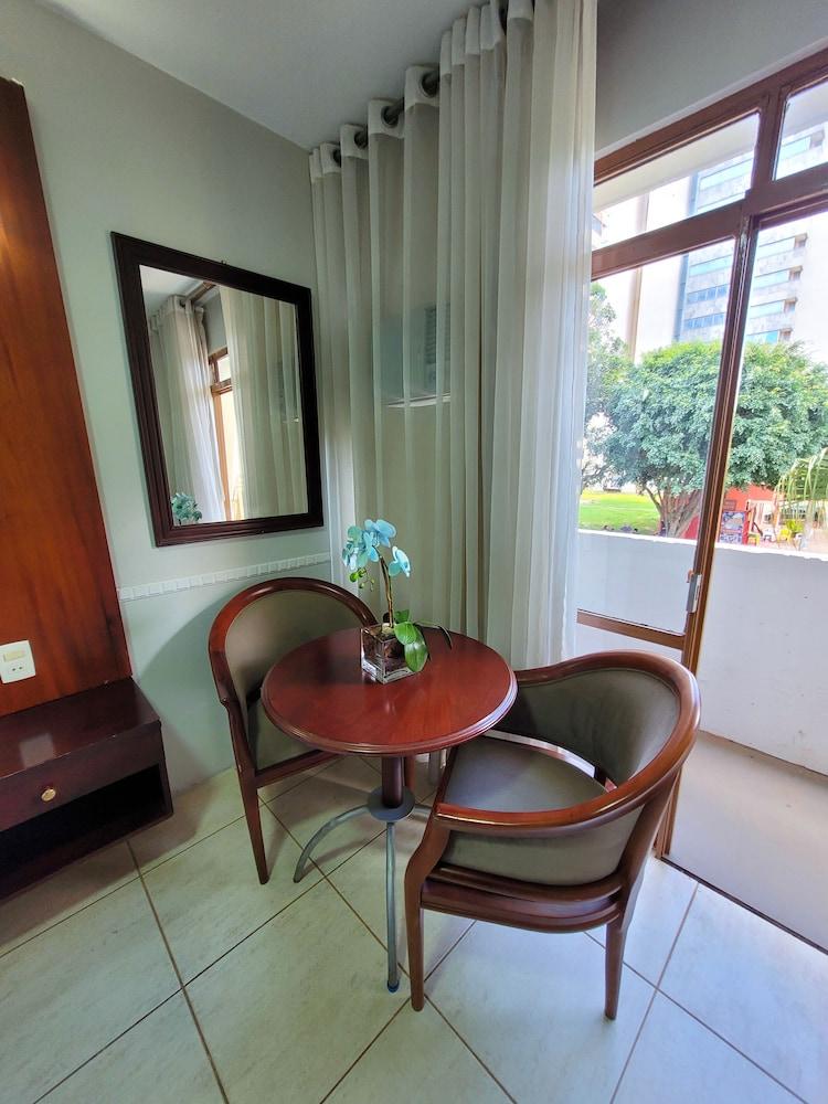 Hotel Alvorada by Bsb Inn