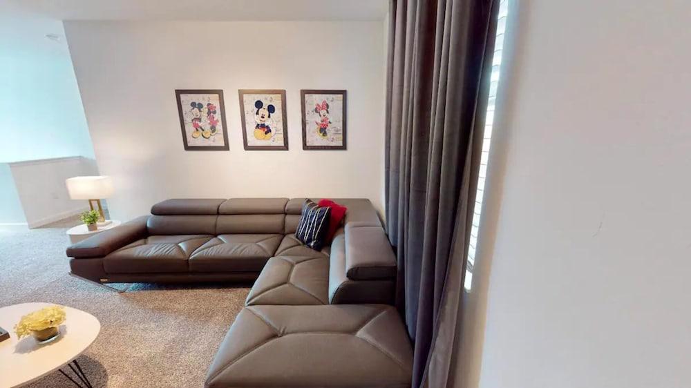 Hidden Gem Jiminy Cricket