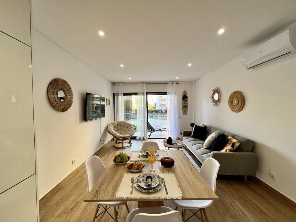 Praia DA Rocha Twins 3 With Pool