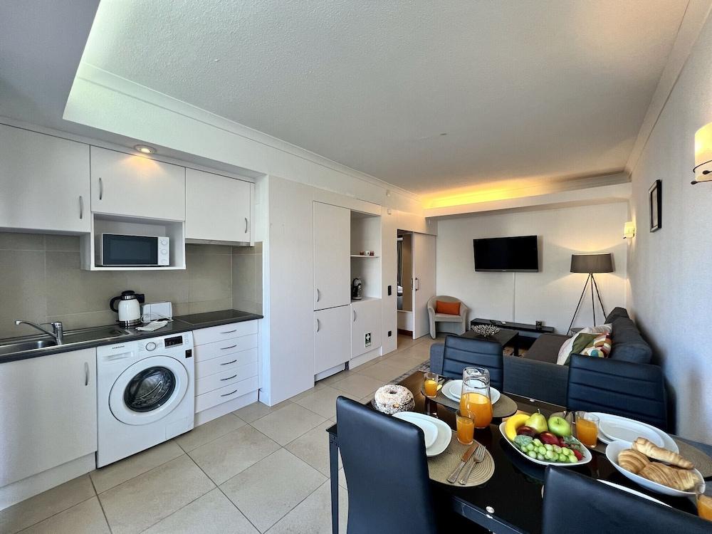 Vilamoura Cosy 4 With Pool by Homing