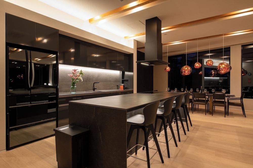 Yuki Sugi at Intuition