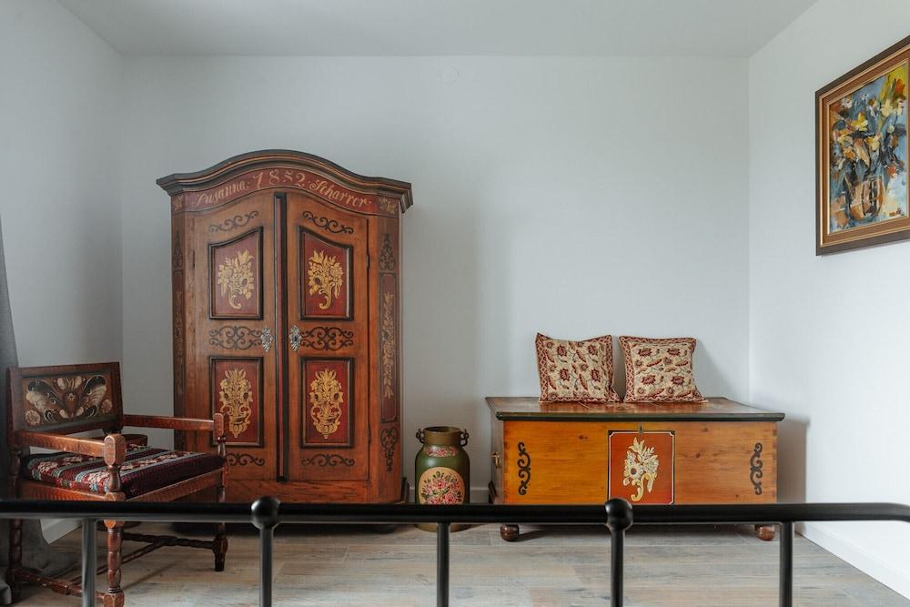 Folwark Rafałówka by Renters