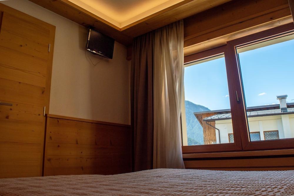 Hotel Serena - Tre Cime Views