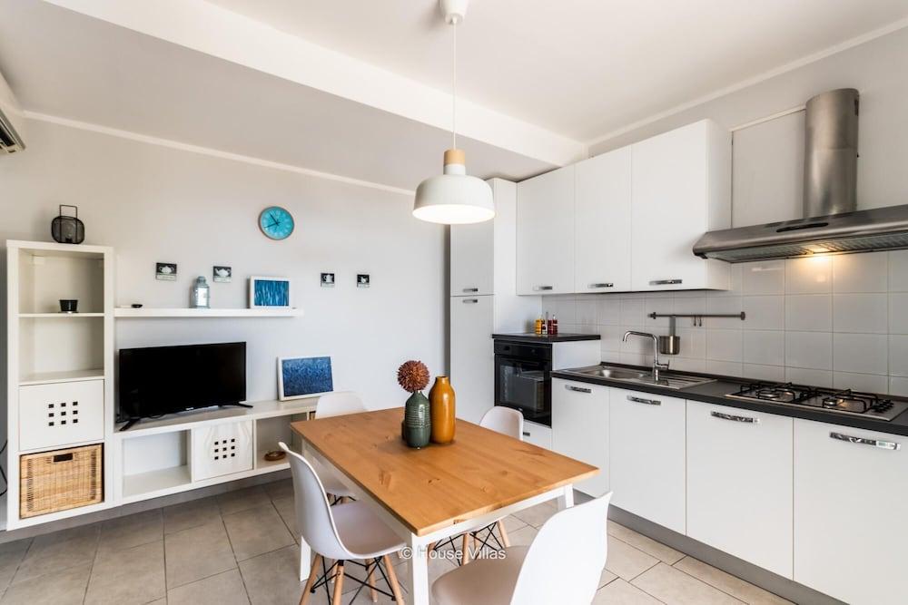 House Villas - Moon on the Sea