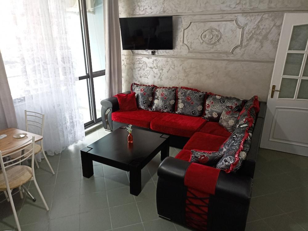 Elegant Beachfront Loft in Plazh