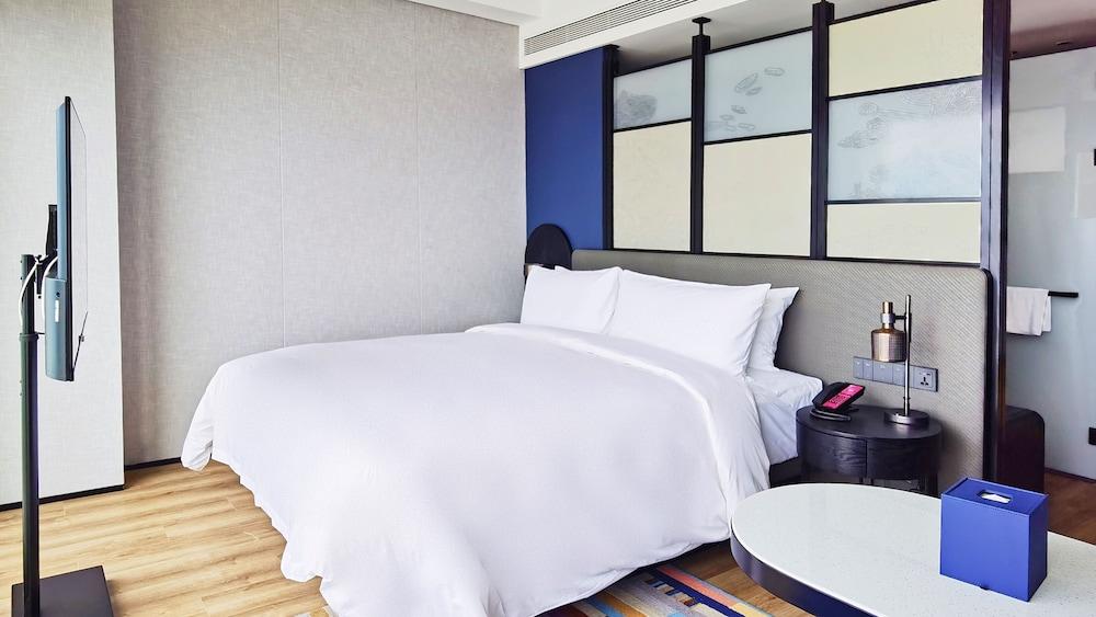Aloft Yantai
