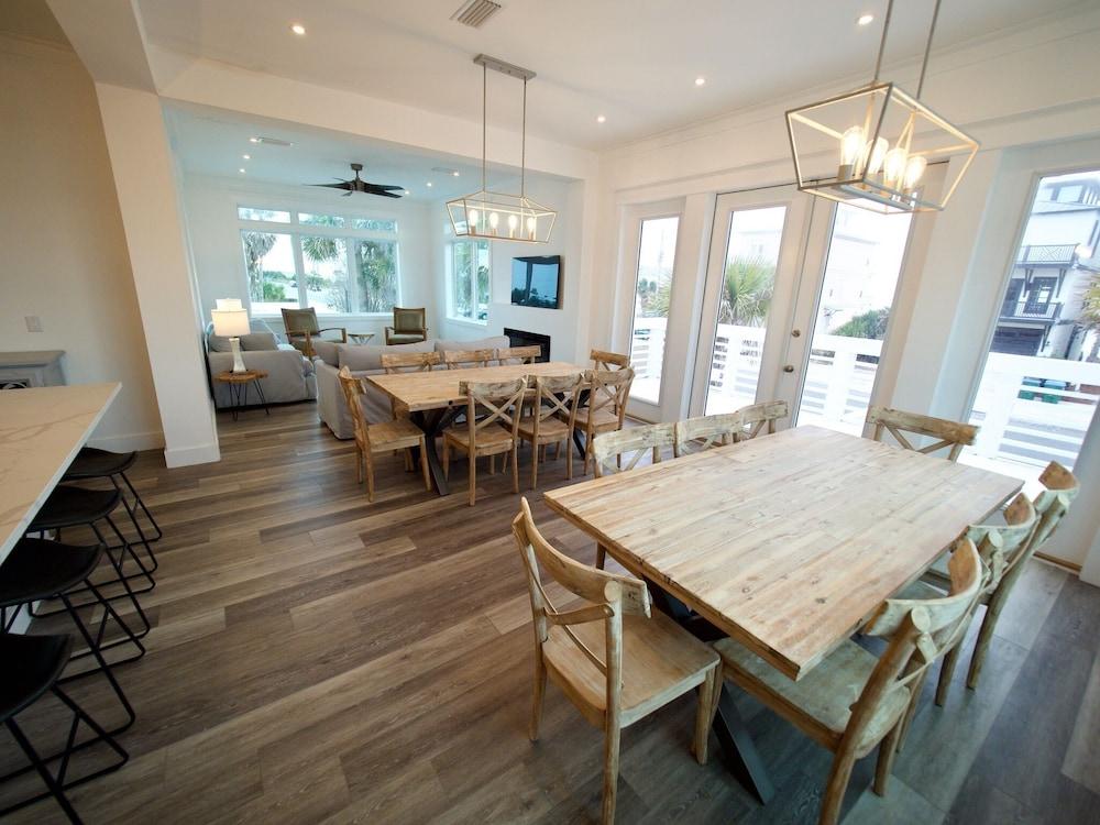 6 BR Townhome Oceanvws Rooftop Deck Pool